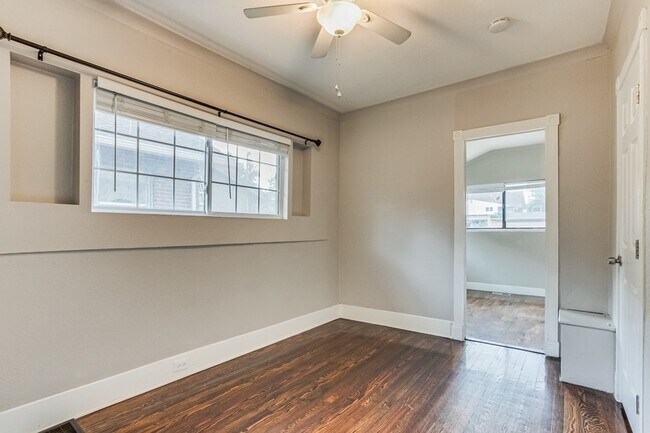 Building Photo - 4435 Clay St
