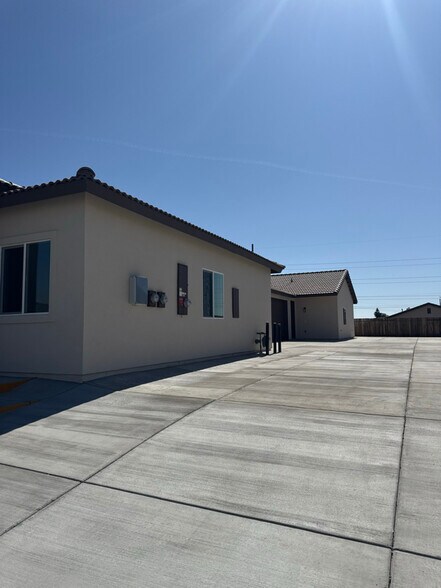 Building Photo - 5306 Hawkwatch Ln