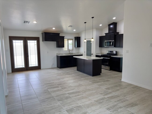 Building Photo - Brand-New 3-Bedroom, 2-Bath Home for Rent ...