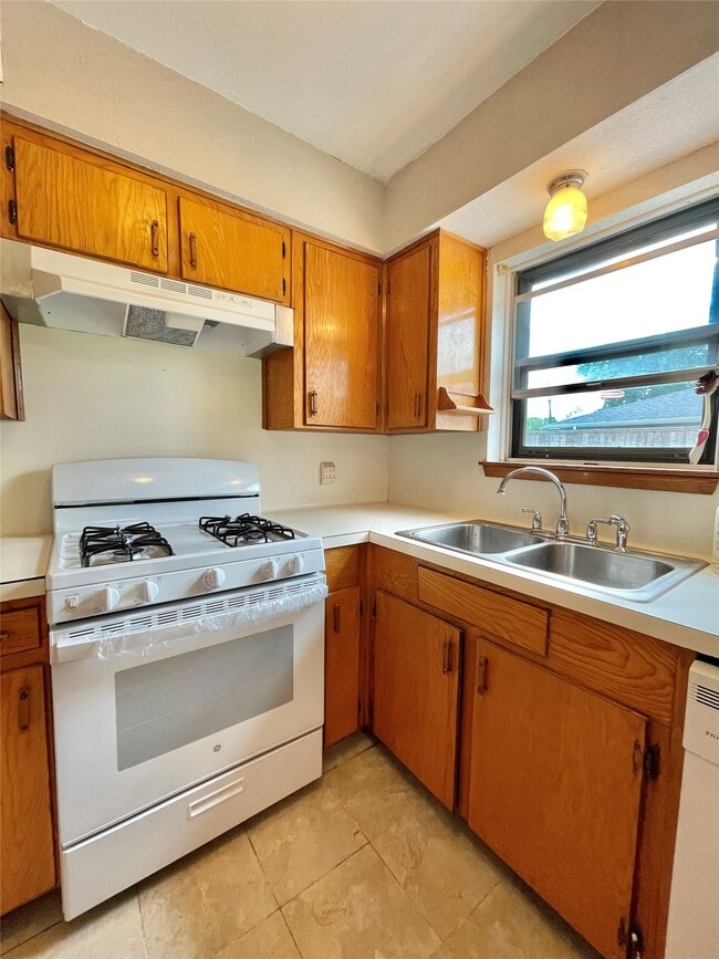 Building Photo - 509 Dwyer St