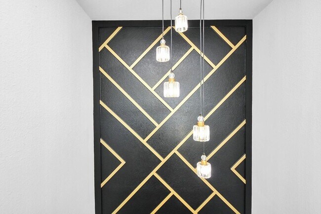 Building Photo - 7973 Joy St