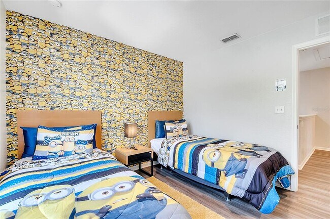 Building Photo - 2713 Bushman Dr