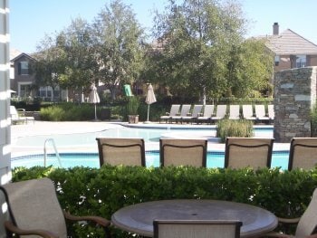 Building Photo - Bridgeport 3 Bedroom Townhome in Valencia!