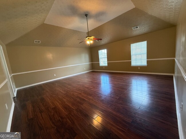 Building Photo - 3745 Sidda Way