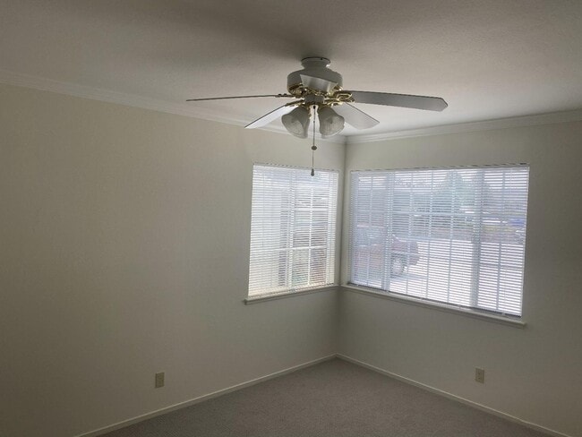 Building Photo - 3335 Los Prados St
