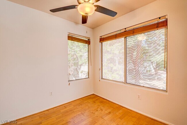 Building Photo - 3060 Casey Dr