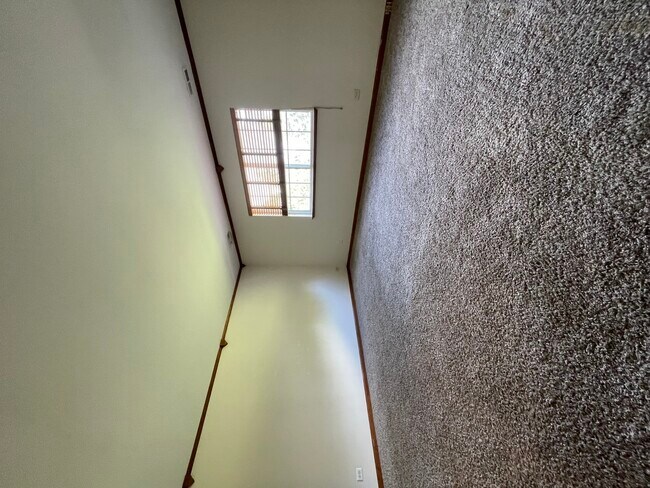 Building Photo - 3609 Roanoke Ave