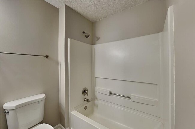 Building Photo - 51 Hunters Green