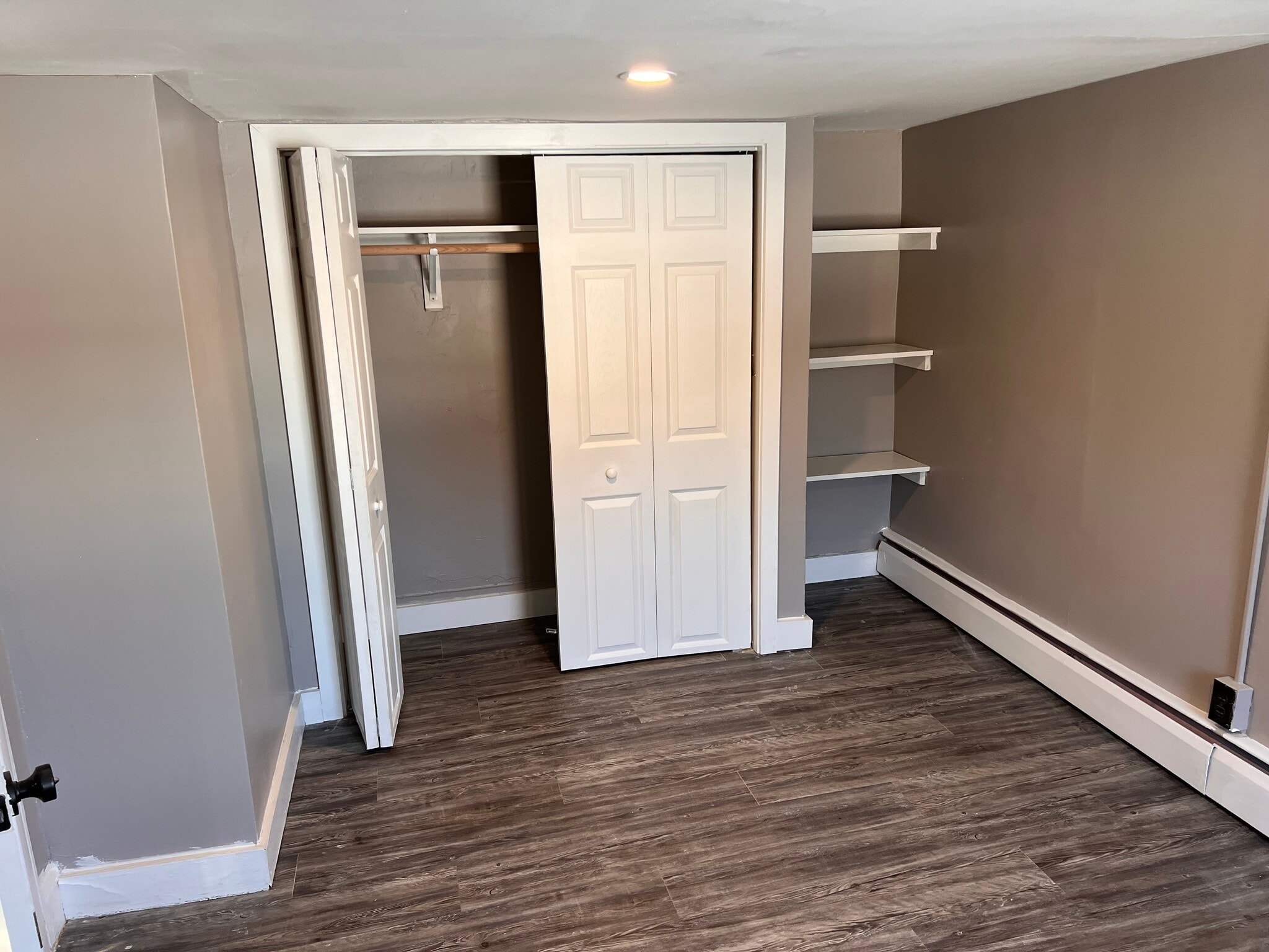 Upstairs bedroom 2 - 4855 Sandy Point Rd