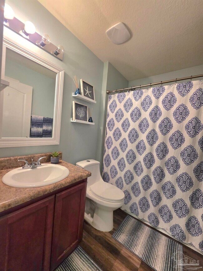 Building Photo - 197 Millet Cir