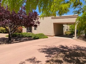 Building Photo - 582 Van Deren Rd