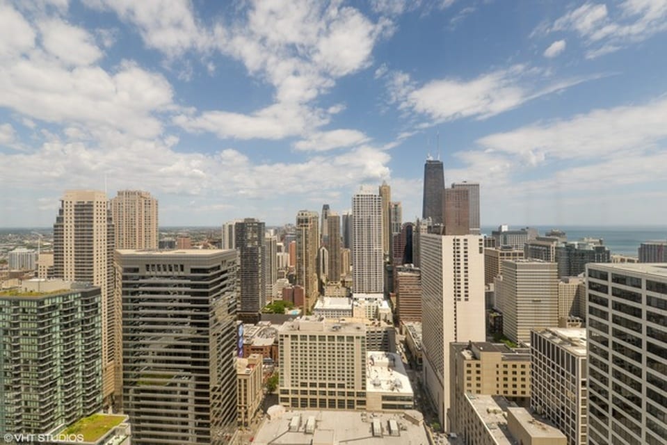 Building Photo - 405 N Wabash Ave