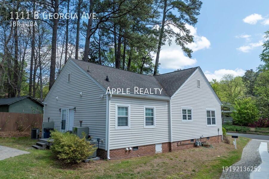 Building Photo - 1111 Georgia Ave