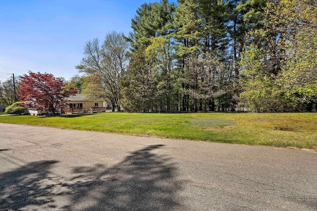 Building Photo - 111 Lexington St