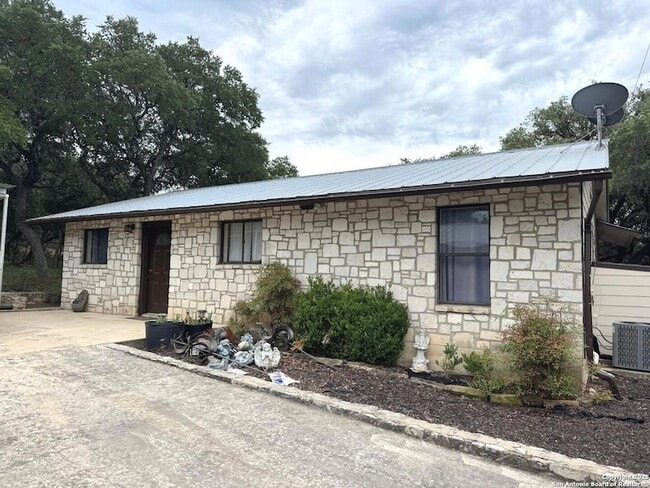 Primary Photo - 7501 FM1283