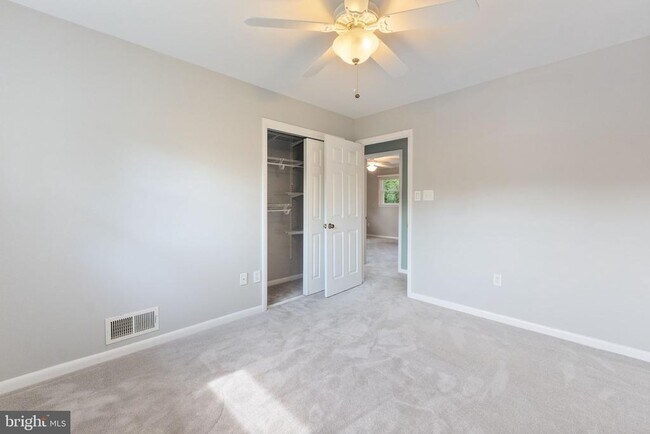 Building Photo - 1805 Ingemar Ct