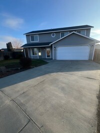 Building Photo - Beautiful Kennewick home located in a quie...