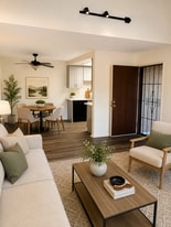Family Room - 10272 Black Mountain Rd