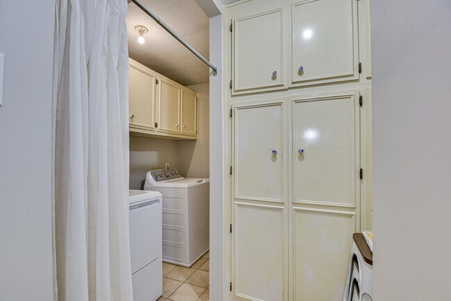 Building Photo - 634 Kettle Creek Dr