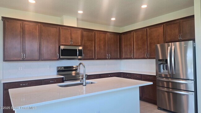 Building Photo - 8578 Rocard Ct