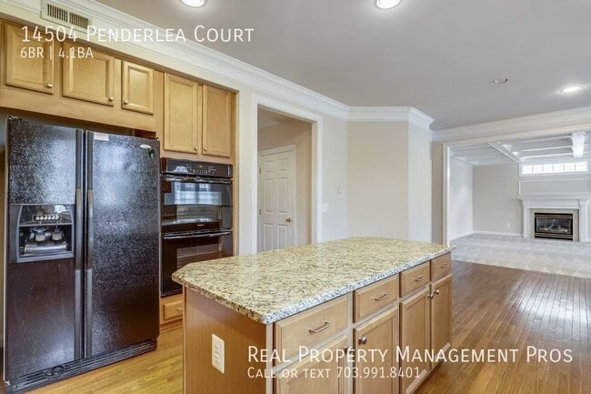 Building Photo - 14504 Penderlea Ct
