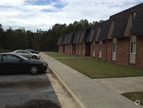 Building Photo - Village Apartments