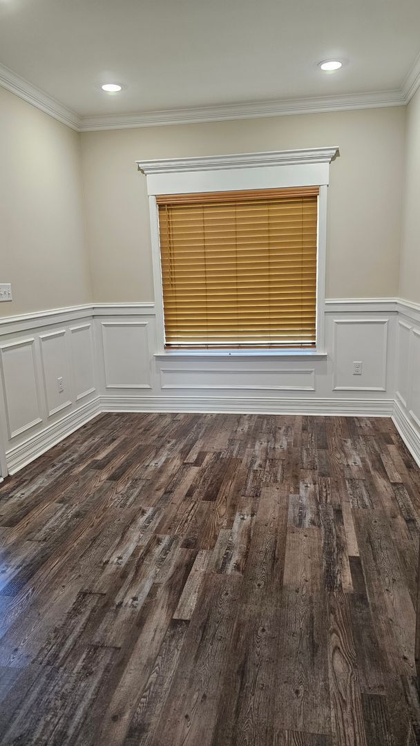 Building Photo - Knights Landing four bedroom home