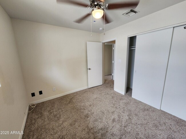 Building Photo - 4569 S Mill Ave