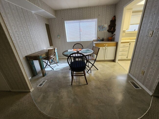 Building Photo - PARKER, AZ WINTER RENTAL - Furnished Home ...