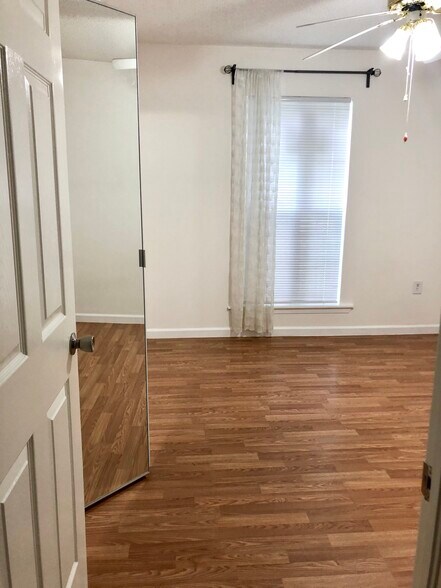 Bedroom 2 - 343 Huntington Dr