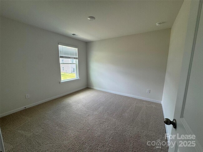 Building Photo - 12232 Lady Bell Dr