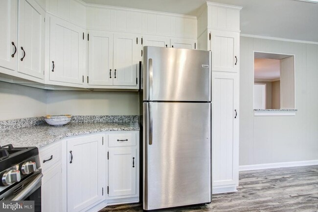 Building Photo - 11803 Rocking Horse Rd