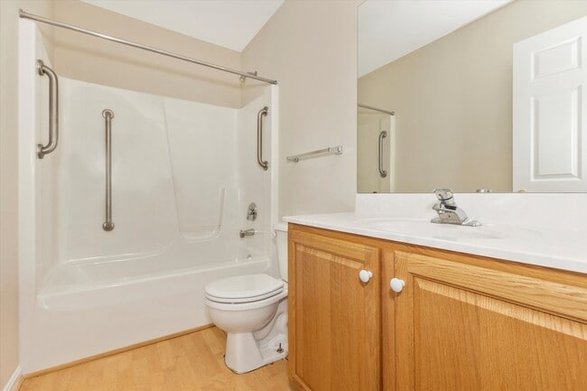 Building Photo - Wildwood Park Rental