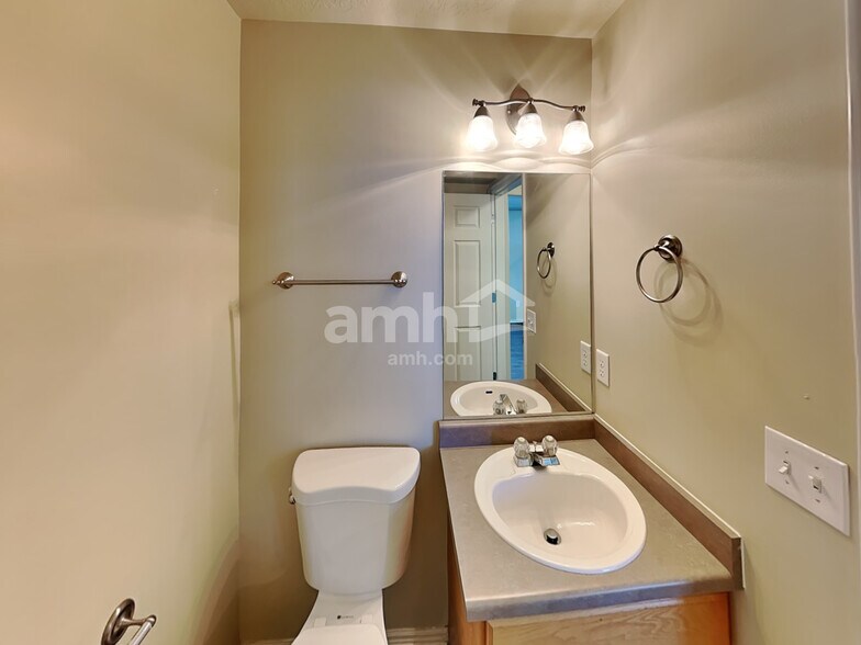 Building Photo - 3630 New Land Loop
