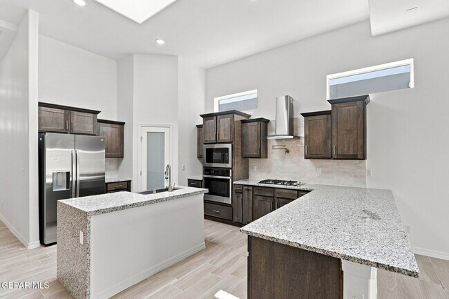 Building Photo - 15321 Promise Ct