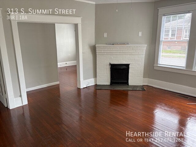 Building Photo - 313 S Summit St