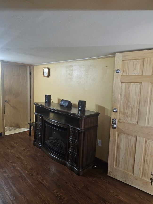 Living Room Segment - 3844 S 48th St