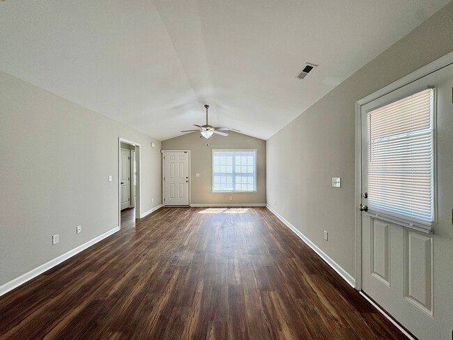 Building Photo - One Story 3 Bedroom 2 Bath Brand New