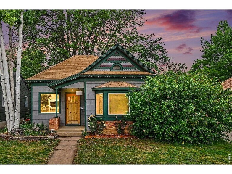 Building Photo - 817 N Garfield Ave