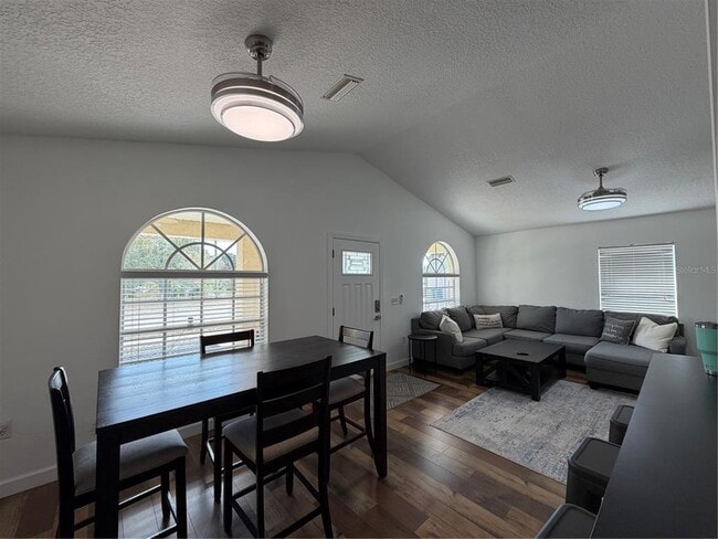 Building Photo - 2723 W Arch St