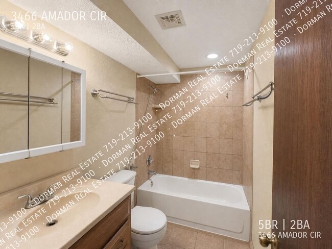 Building Photo - 3466 Amador Cir