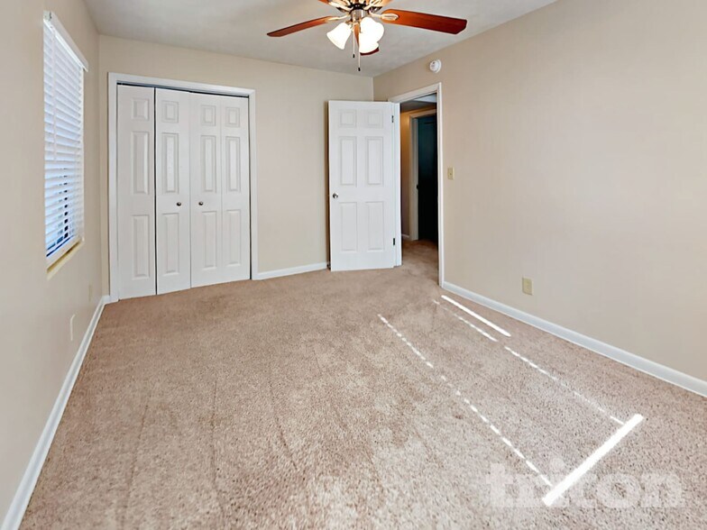 Building Photo - 10506 Dodd Rd