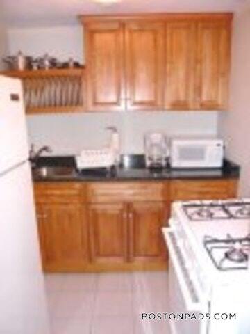 Building Photo - 435 Hanover St