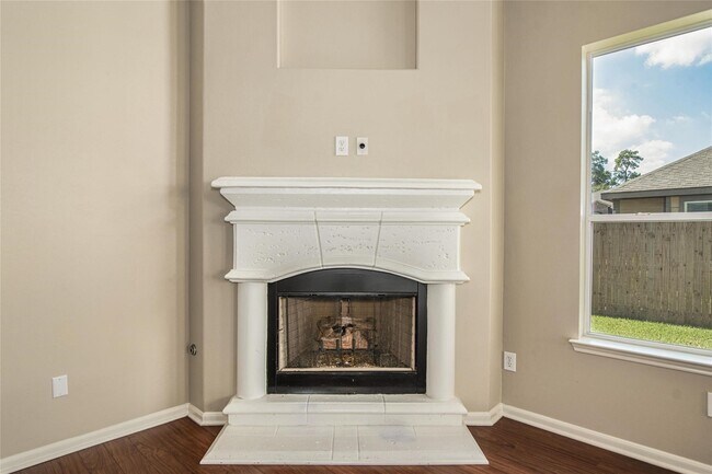 Building Photo - 24403 Redrock Falls