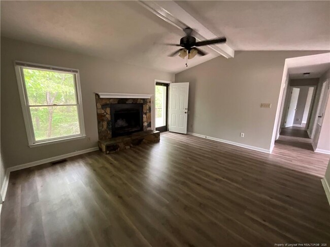 Building Photo - 929 Kennesaw Dr