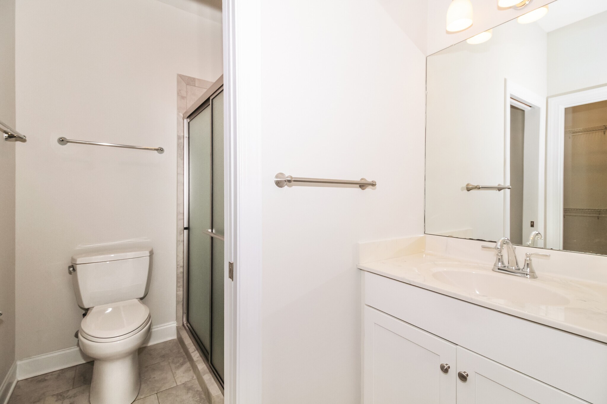 Building Photo - 3020 Stirling Dr