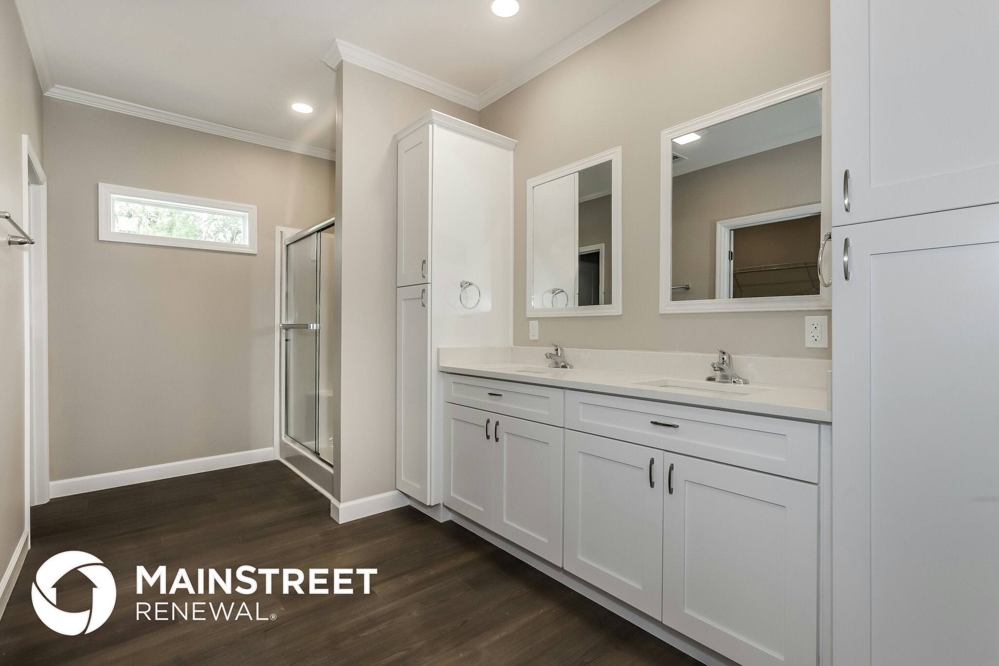 Building Photo - 513 Emma St