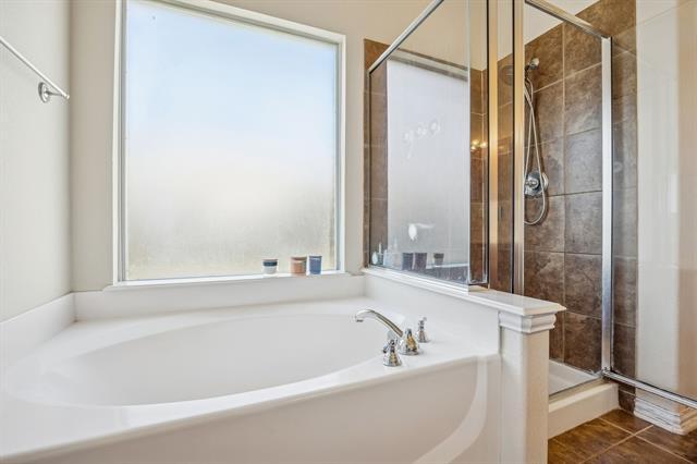 Building Photo - 5424 Childress Dr