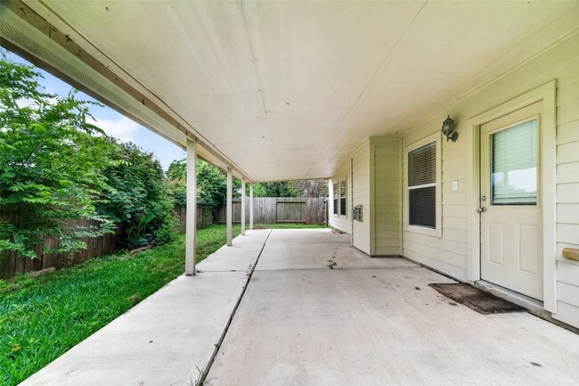 Building Photo - 24603 Colonial Elm Dr