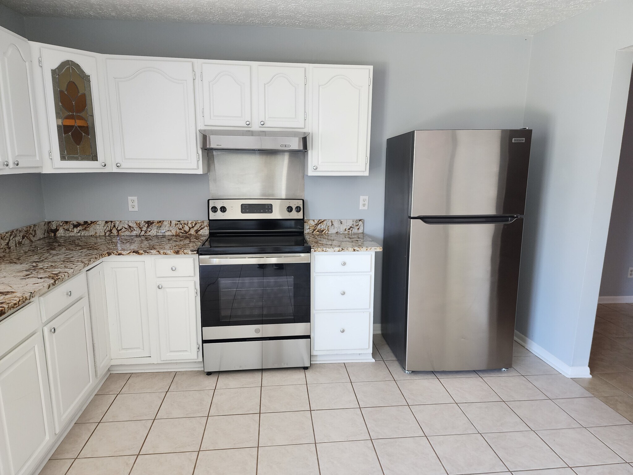 Building Photo - 2408 Crabtree Ct